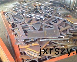 廢舊(jiu)鋼(gang)材(cai)迴(hui)收(shou)